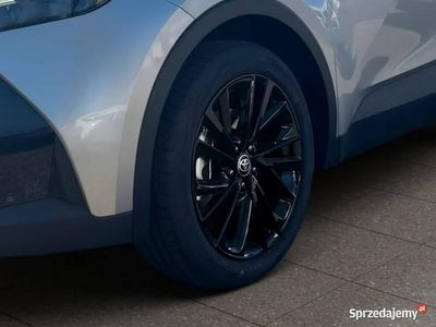 Nowe Toyota C-HR Sport 197 KM (144 kW) 2025 Srebrny (metalik) SUV