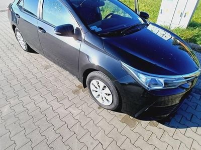 Używany Toyota Corolla 132 KM (97 kW) 2017 Czarny Sedan/Limuzyna
