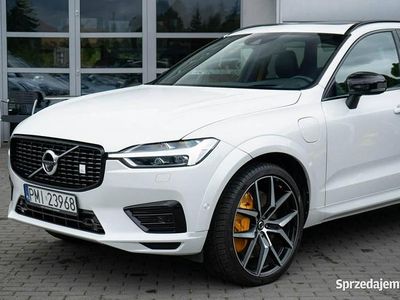 Biały Używany 2020 Volvo XC60 R-Design SUV | 173 000 zł