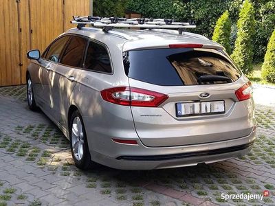Złoty Używany 2016 Ford Mondeo Titanium Kombi | 43 900 zł (Drogi)