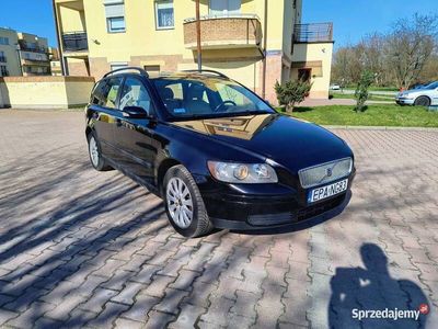 używany Volvo V50  2.0 diesel 2004rok dobry stan. Długie opłaty