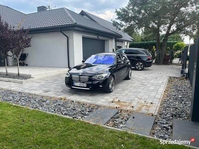 Używany BMW 118 Shadowline 2011 Czarny Hatchback