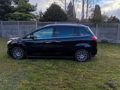 Czarny Używany 2010 Ford Grand C-Max Titanium Minivan | 7000 zł
