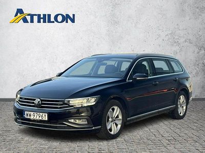 Czarny (metalik) Używany 2023 VW Passat Kombi | 122 200 zł (Drogi)