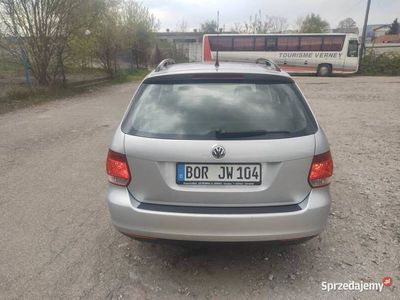 Używany VW Golf V 105 KM (77 kW) 2008 Srebrny Sedan/Limuzyna