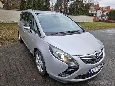 Srebrny Używany 2011 Opel Zafira Tourer Minivan | 23 600 zł (Dość drogi)