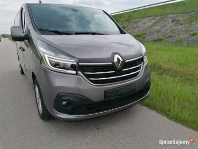 Używany 2020 Renault Trafic Minivan | 110 000 zł