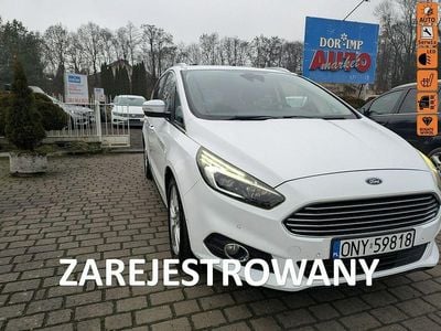Biały Używany 2016 Ford S-MAX S Minivan | 49 900 zł (Dobra cena)