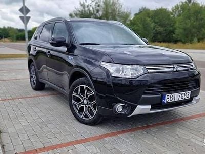 Mitsubishi Outlander P-HEV