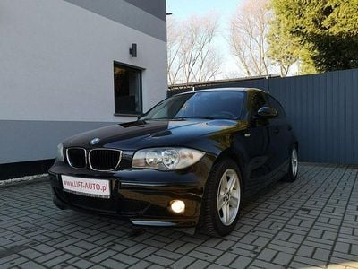 Czarny Używany 2005 BMW 118 Hatchback | 19 900 zł
