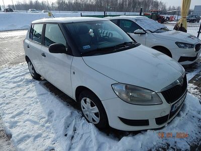 używany Skoda Fabia 1.2dm 60KM 2010r. 340 581km