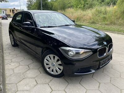 Czarny Używany 2013 BMW 114 Hatchback | 33 999 zł