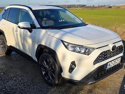 Biały Używany 2022 Toyota RAV4 SUV | 98 999 zł (Super Cena)