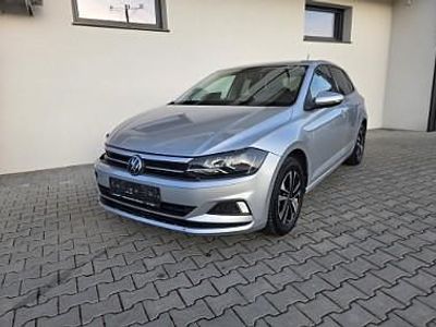 Używany VW Polo 95 KM (69 kW) 2021 Srebrny Hatchback