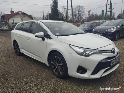 Biały Używany 2017 Toyota Avensis Sedan/Limuzyna | 35 000 zł (Super Cena)