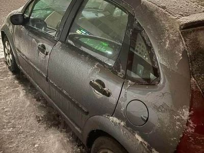 Używany 2003 Citroën C3 | 2000 zł (Dobra cena)