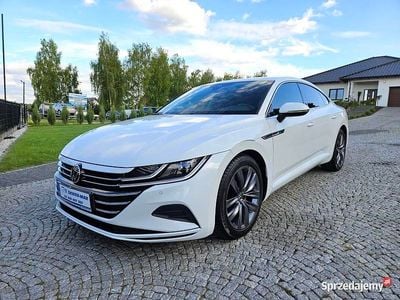 Używany VW Arteon 190 KM (139 kW) 2020 Biały Sedan/Limuzyna