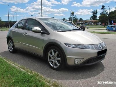 Używany Honda Civic 140 KM (102 kW) 2007 Hatchback
