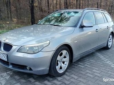 BMW 525