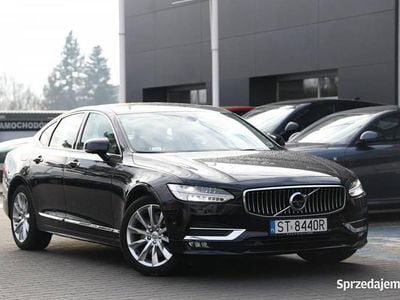Używany Volvo S90 250 KM (183 kW) 2020 Czarny Sedan/Limuzyna