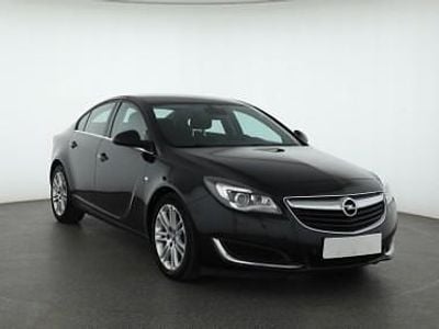 Używany Opel Insignia 170 KM (125 kW) 2015 Czarny Sedan/Limuzyna