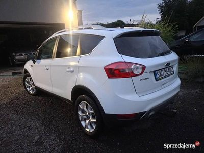 Biały Używany 2010 Ford Kuga SUV | 25 900 zł (Uczciwa cena)