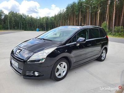 Czarny Używany 2012 Peugeot 5008 Minivan | 21 900 zł (Super Cena)