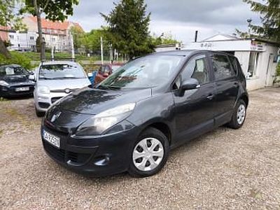Szary Używany 2011 Renault Scénic III Minivan | 18 900 zł (Uczciwa cena)