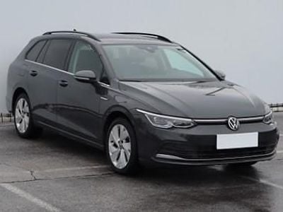 Używany VW Golf VIII 150 KM (110 kW) 2022 Szary Hatchback