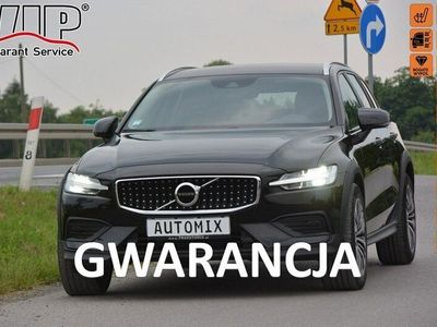 Czarny Używany 2019 Volvo V60 CC Kombi | 111 300 zł (Drogi)