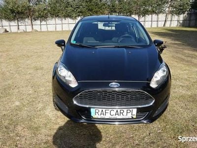 Używany Ford Fiesta 2017 Czarny Hatchback