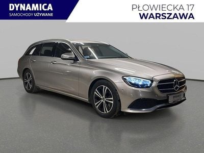Używany Mercedes E220 194 KM (142 kW) 2021 Beżowy (metalik) Kombi