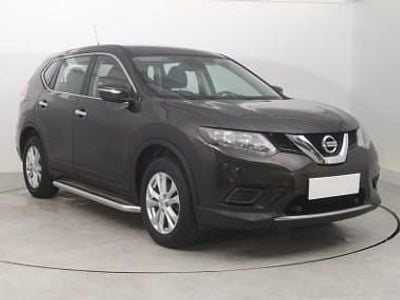 Zielony Używany 2015 Nissan X-Trail SUV | 54 999 zł (Uczciwa cena)