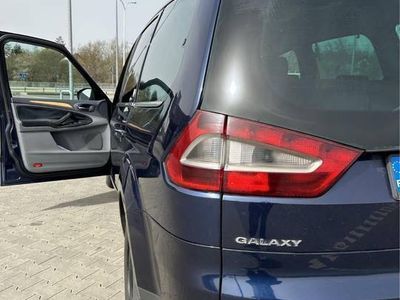 używany Ford Galaxy 1.8 TDCI Ghia 7 osobowy