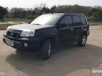 używany Nissan X-Trail t30 2.0 benzyna/LPG