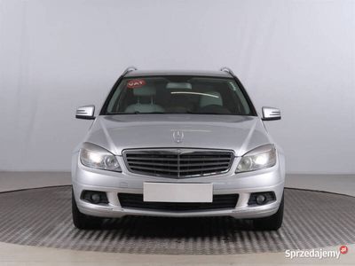 używany Mercedes C200 CCDI