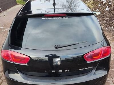 Używany Seat Leon Ecomotive 2012 Czarny Sedan/Limuzyna