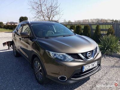 Brązowy Używany 2015 Nissan Qashqai SUV | 45 500 zł (Dość drogi)