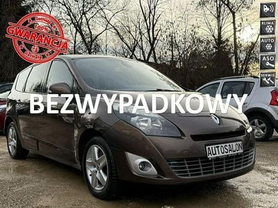 Używany Renault Grand Scénic III 110 KM (80 kW) 2010 Brązowy Minivan