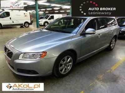 Używany Volvo V70 109 KM (80 kW) 2010 Srebrny Kombi