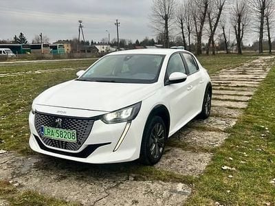 Używany Peugeot e-208 2021 Hatchback