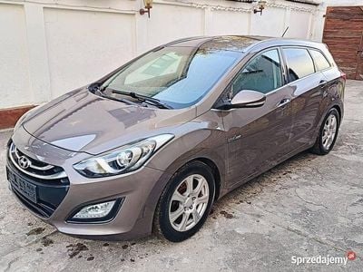 Używany Hyundai i30 2013 Brązowy Kombi