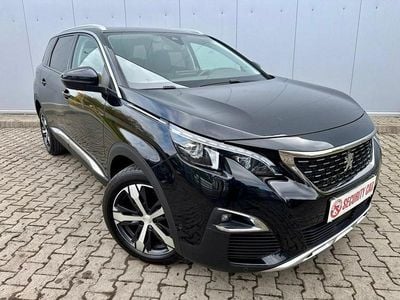 używany Peugeot 5008 1.2dm 130KM 2018r. 81 000km
