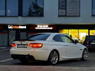Biały Używany 2011 BMW 335 Cabriolet M Sport Kabriolet | 72 999 zł
