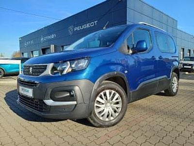 Niebieski Używany 2019 Peugeot Rifter Active Minivan | 58 990 zł (Dość drogi)