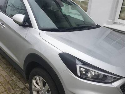 Srebrny Używany 2019 Hyundai Tucson SUV | 81 600 zł (Uczciwa cena)