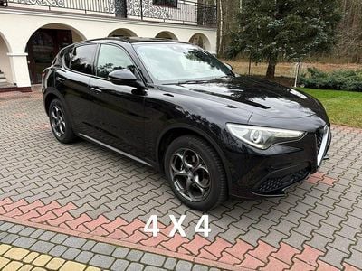 Czarny Używany 2018 Alfa Romeo Stelvio SUV | 76 000 zł