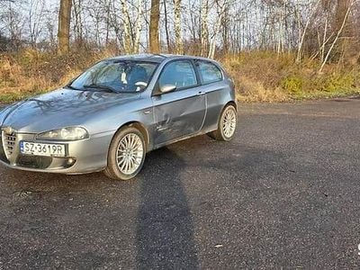 Używany Alfa Romeo 147 2007 Srebrny Hatchback