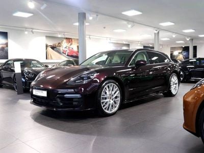 Porsche Panamera 4