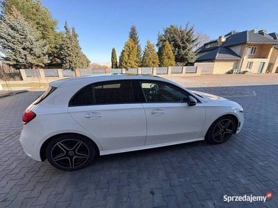 Biały Używany 2021 Mercedes A200 AMG line Hatchback | 139 900 zł